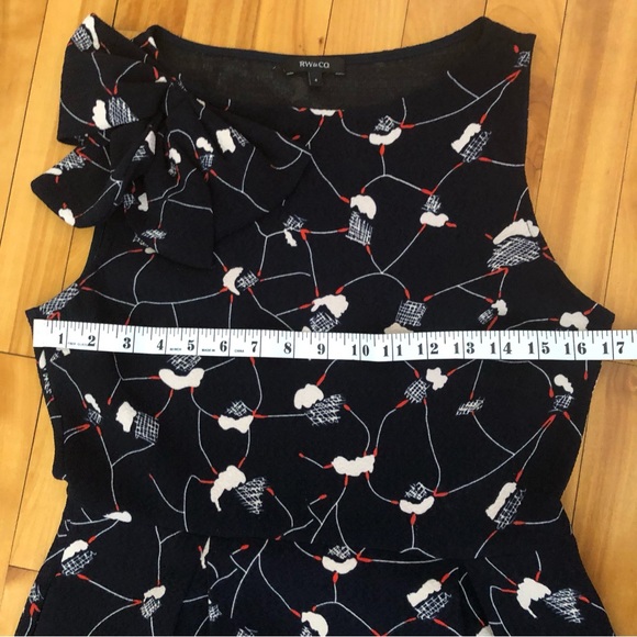 RW&CO Navy Print Fit and Flare Bow on shoulder Dress size 4 - Picture 6 of 10